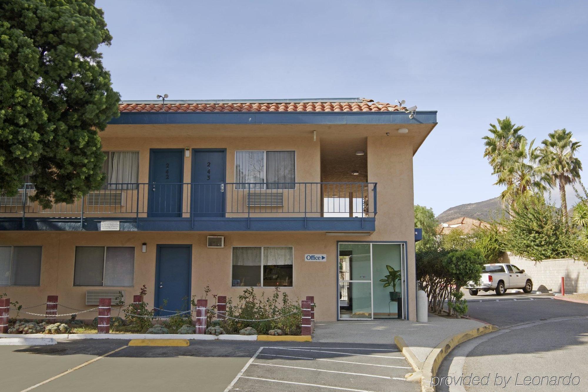 Americas Best Value Inn Thousand Oaks Eksteriør billede