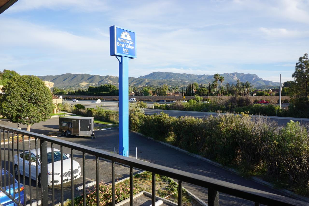 Americas Best Value Inn Thousand Oaks Eksteriør billede