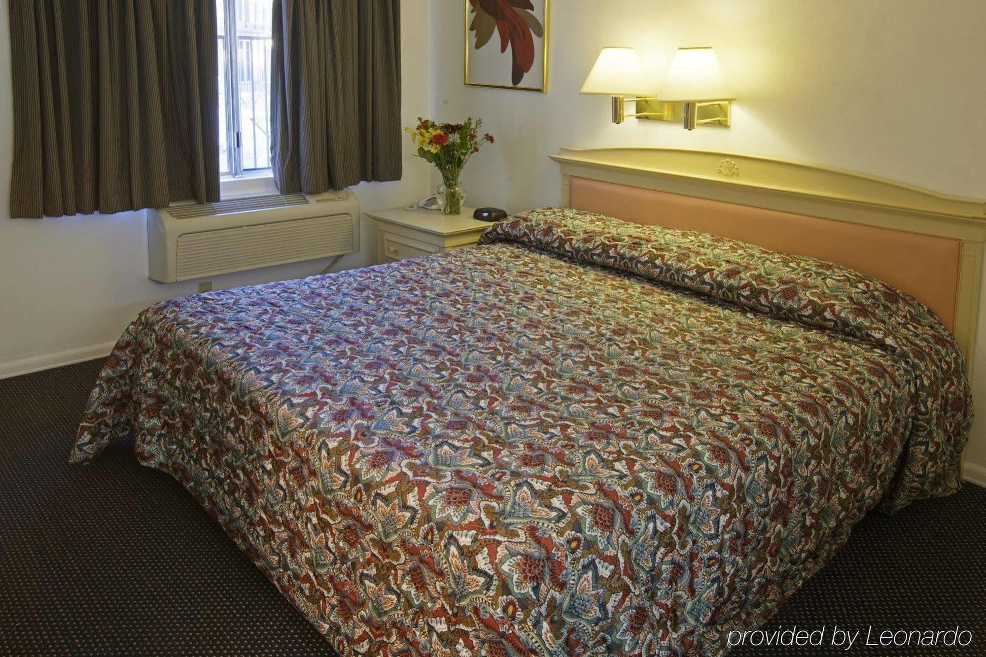 Americas Best Value Inn Thousand Oaks Værelse billede