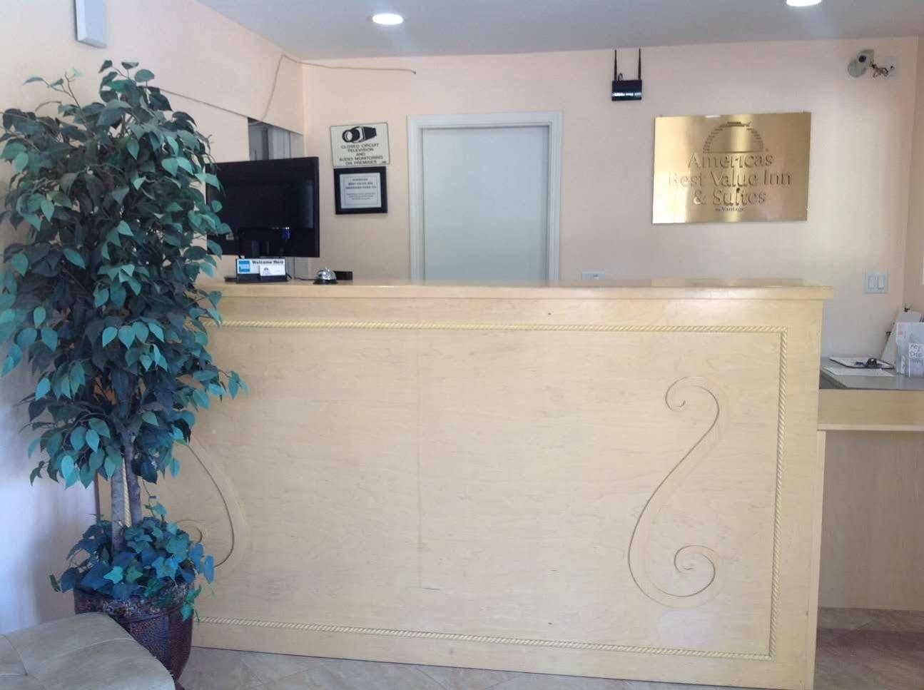 Americas Best Value Inn Thousand Oaks Eksteriør billede